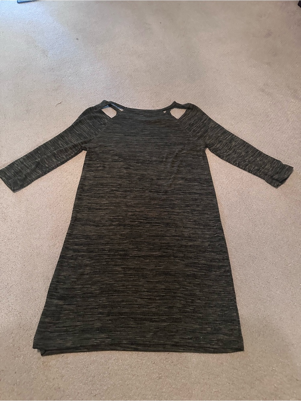 Alya Heathered Charcoal Green Cold-Shoulder Dress